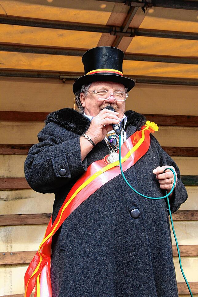 Bild 2: Die besten Bilder zum 60-jährigen Jubiläum des Narrenvereins Kuckucks I-Hager aus Bambergen