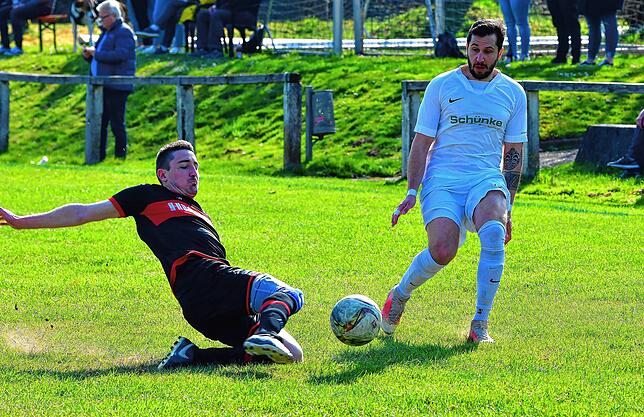 Bild 30: SG FC Wehr/Brennet gelingt wichtiges 1:0 gegen den FC RW Weilheim &ndash; und wir haben Bilder!