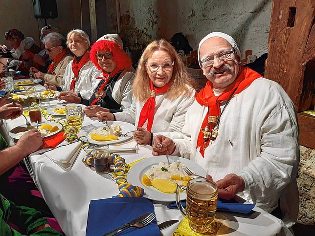 Bild 23: Diese Tradition hat Bestand: Bilder vom Heringsessen in Waldshut