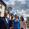 Oberbürgermeister Jürgen Roth (von links), Daniel Felgenhauer von den Stadtwerken SVS, Geschäftsführerin Marina Stiegeler vom ...