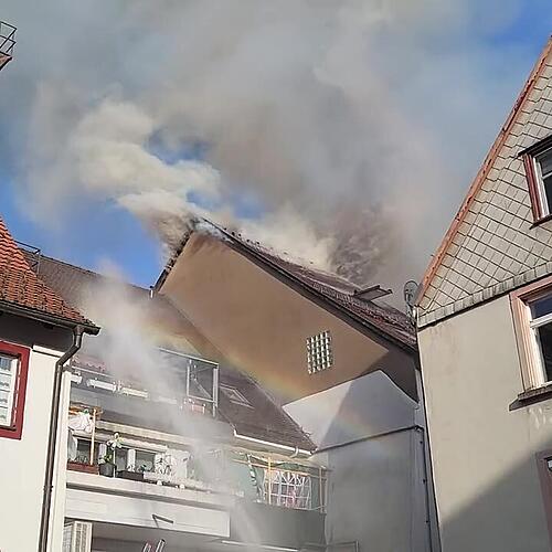 Löscharbeiten der Feuerwehr