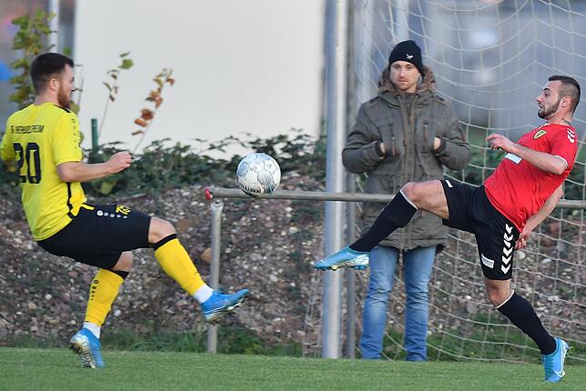 Bild 1: FSV Rheinfelden rettet beim FV Herbolzheim das 1:1 über die Zeit &ndash; und wir haben die Bilder!