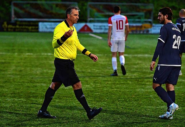 Bild 16: VfB Waldshut feiert 9:0-Kantersieg beim FC Rot-Weiß Weilheim &ndash; und wir haben Bilder!