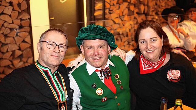 Bild 26: Bunt und laut! Hunderte Narren aus nah und fern feiern in Konstanz eine Fasnachts-Party
