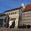Das Rathaus Überlingen, hier ein Archivbild von 2013, als die Fassade eingerüstet war. Innerhalb des Rathauses herrschen ...