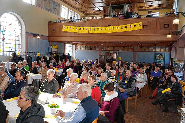 Mittagessen inklusive Begegnungen und Gespräche, das ist die Vesperkirche – hier ein Bild aus den vergangenen Jahren. Leider muss ...