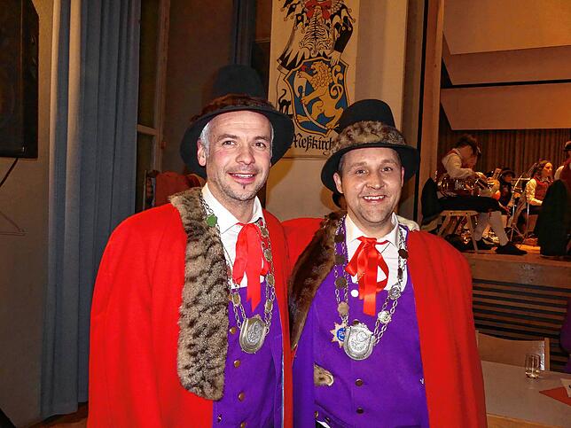 Die beiden neuen Katzenräte Bernd Füssinger (links) und Stefan Stoll der Katzenzunft Meßkirch.