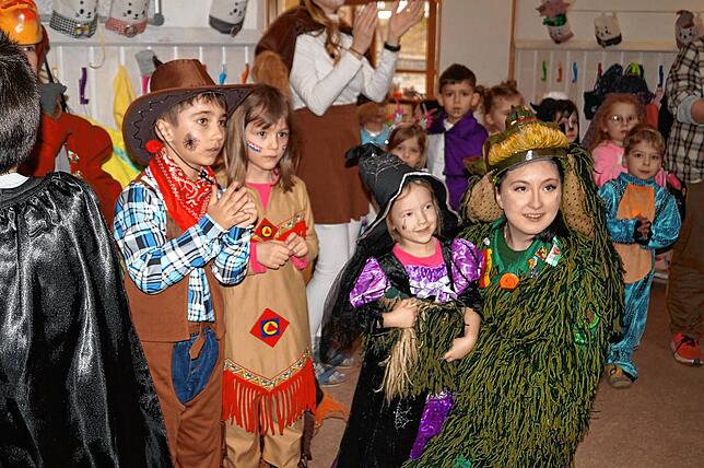 Bild 15: Schülerbefreiung & Rathaussturm in Stetten: Fasnacht-Spektakel in eindrucksvollen Bildern!