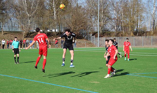 Bild 17: Die besten Bilder vom Landesliga-Verfolgerduell FC Pfaffenweiler gegen SC Konstanz-Wollmatingen
