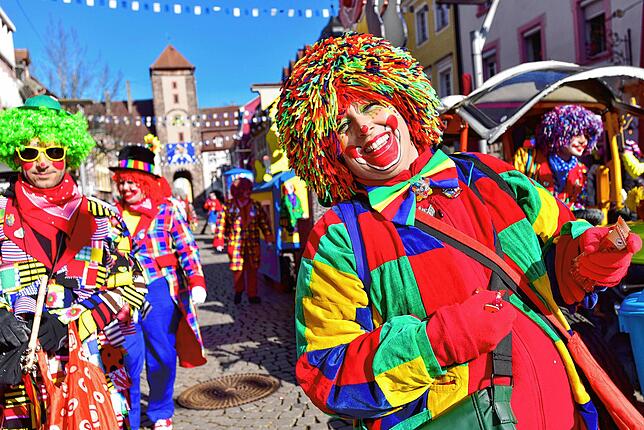 Bild 10: Fasnetmontag in Villingen: Die Südstadtclowns ziehen alle Blicke auf sich – jetzt die Bilder sehen!