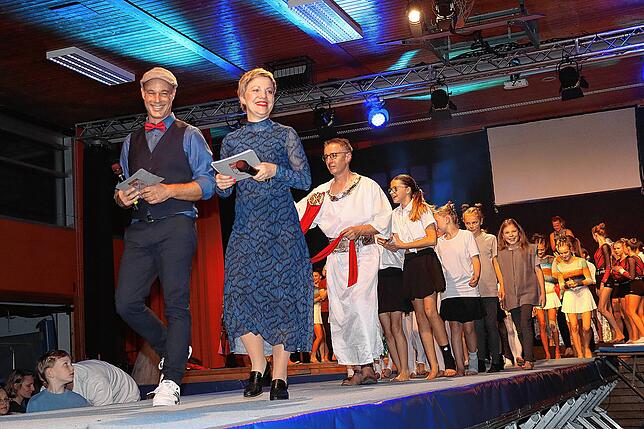 Bild 12: Die besten Bilder von der Turngala in Güttingen