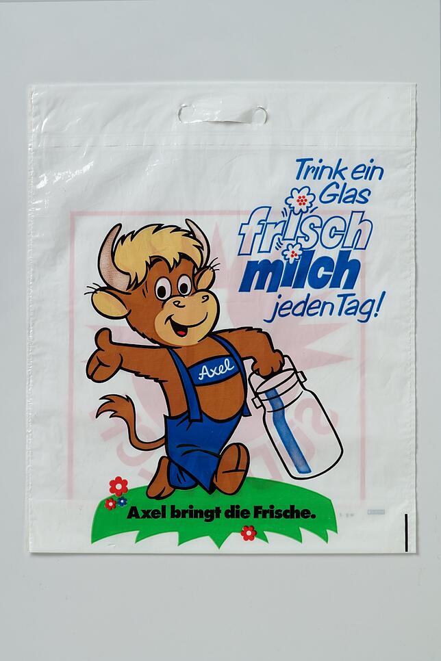 Ein Comic-Rind als Werbeträger: Axel Frischmilch.