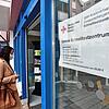 Reportage Corona-Selbsttest Stephanie Jakober im Donaueschinger Rote-Kreuz-Schnelltestzentrum