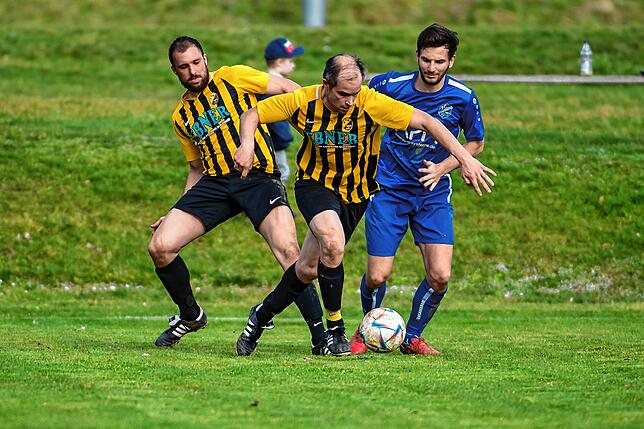 Bild 13: FC Geißlingen besiegt den SV Nöggenschwiel mit 2:1 &ndash; und wir haben Bilder!