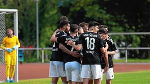 Bild : SV 08 Laufenburg besiegt den SC Pfullendorf mit 3:1 – wir haben Fotos!