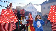 Bild : Bilder vom Narrentreffen der Urviecher-Zunft Bad Dürrheim: Großer Festumzug (4)