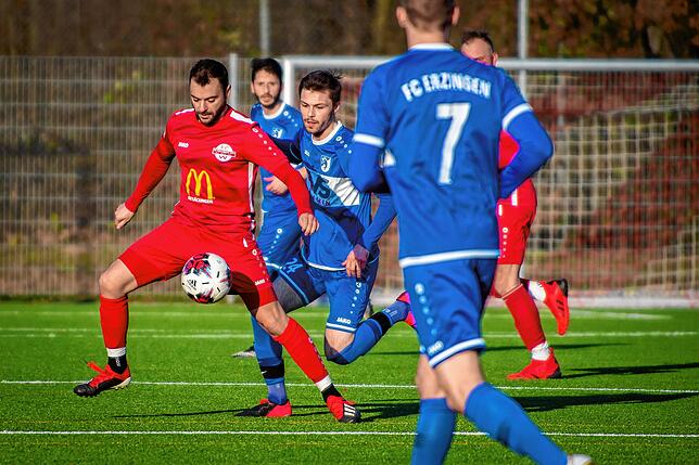 Bild 16: FC Erzingen siegt mit 4:1 beim FC Wallbach &ndash; und wir haben Bilder!
