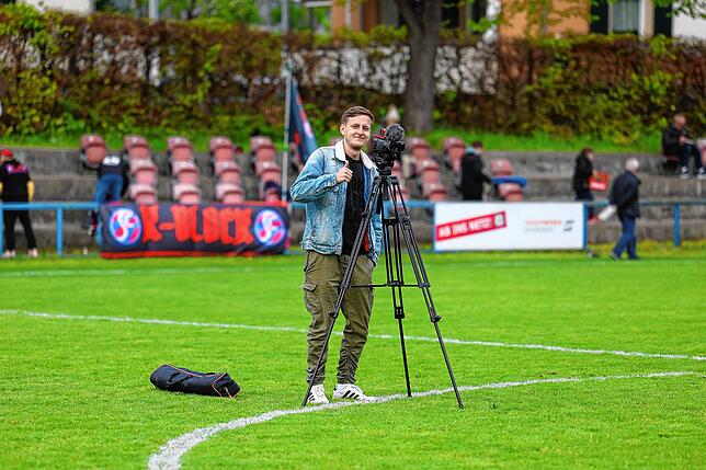 Bild 15: Unsere Bildergalerie vom Verbandsliga-Derby zwischen dem SC Konstanz-Wollmatingen und dem FC Singen