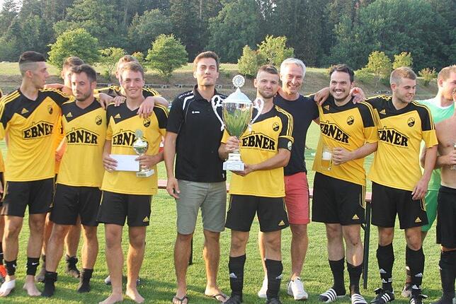 Bild 22: Bilder: SV Nöggenschwiel gewinnt Waldhaus-Cup