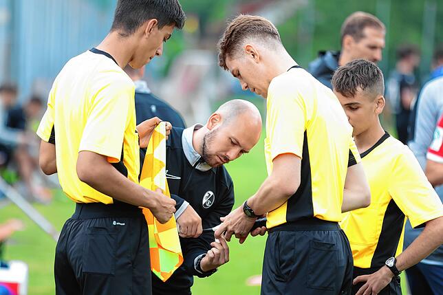 Bild 37: U19 des SC Freiburg gewinnt Test in Eggingen gegen den SV Schaffhausen mit 4:1 – wir haben Fotos!