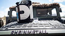 Der Rheinmetall-Schriftzug auf einem gepanzerten Fahrzeug. In Stockach, Meckenbeuren und Markdorf hat das Düsseldorfer Unternehmen ...