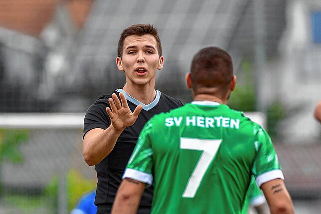 Bild 24: SV Herten besiegt den FC Schlüchttal mit 5:1 – und wir haben Bilder!
