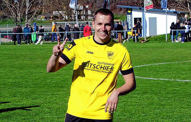 Bild 25: SV Denkingen besiegt FV Walbertsweiler-Rengetsweiler 3:1. Wir waren mit der Kamera dabei!