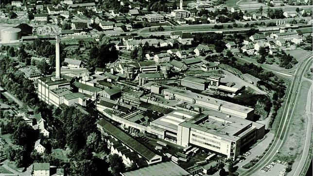 Die Papierfabrik Albbruck Mitte der 1970er Jahre. In den 70er Jahren florierte die Produktion, die Zeichen standen auf Expansion