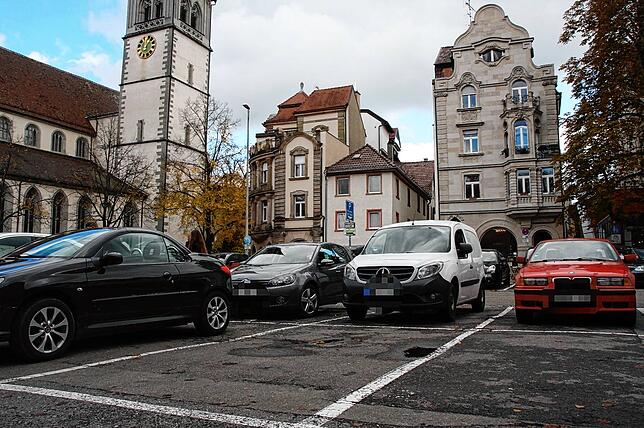 Ungewöhnlich: Es ist Samstagmittag und der Stephansplatz hat noch freie Plätze.