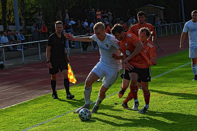 Bild 9: SV 08 Laufenburg holt beim 1:1 gegen den SV Au-Wittnau verdient einen Punkt &ndash; und wir haben Bilder!