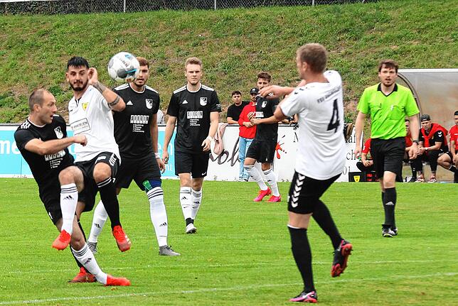 Bild 28: Bittere Niederlage für FSV Rheinfelden beim VfR Bad Bellingen &ndash; und wir haben Bilder!