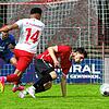 Der SC Pfullendorf (Djamel Yachir, links) und der SV Linx (Joel Joseph) trennten sich im Verfolgerduell mit einem leistungsgerechten 1:1.