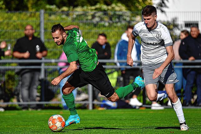 Bild 22: SV Herten besiegt den TuS Efringen-Kirchen mit 4:0 &ndash; und wir haben Bilder!