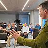 Thorsten Frei als Wahlkämpfer am 11. August in Mönchweiler.