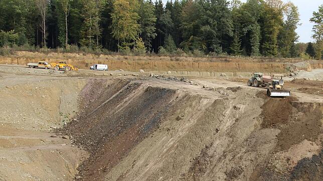 In der Region Bodensee-Oberschwaben werden jährlich knapp 13 Millionen Tonnen Kies und Sand abgebaut. Wie viel davon exportiert wird, ...