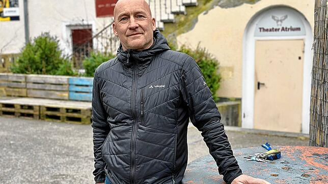Das Theater Atrium bleibt vorerst geschlossen, was der Geschäftsführer der Kulturhaus Caserne gGmbH, Claus-Michael Haydt, bedauert.