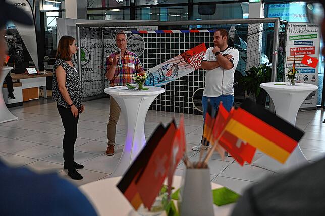 Bild 17: Deutschland – Schweiz: Die schönsten Bilder vom Public Viewing in Tiengen