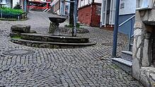 Ungewöhnliche Beute haben unbekannte Diebe in Schramberg gemacht. Der Brunnen am Gasthaus &bdquo;Goldgrube&ldquo; ist gestohlen worden. ...