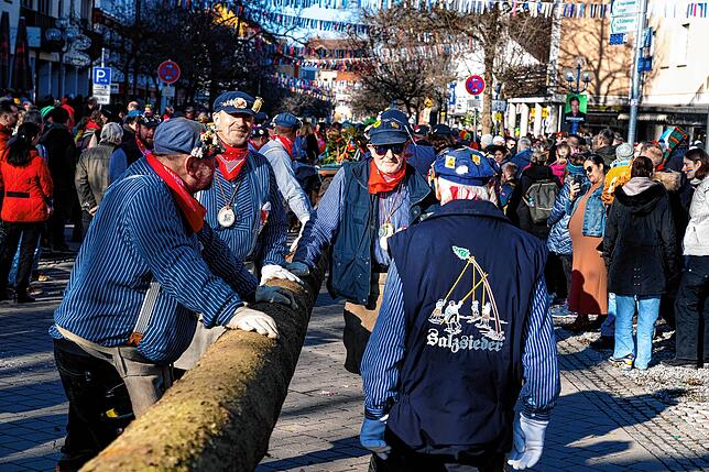 Bild 2: So schön war‘s am Samstag beim Umzug des Narrentreffens in Bad Dürrheim