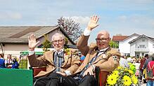 Bild : Bilder vom Jubiläumsumzug des Musikvereins Liggersdorf im Rahmen des Bezirksmusikfestes