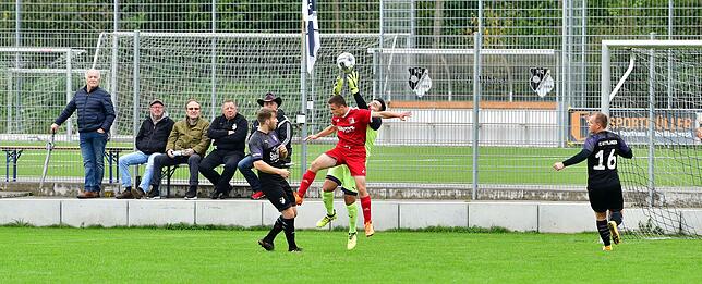 Bild 9: FC Wittlingen feiert schmeichelhaftes 1:0 gegen den FC RW Weilheim &ndash; und wir haben Bilder!