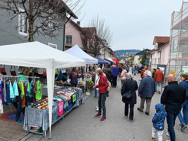 Bild 5: Alle Bilder vom Frühlingsmarkt mit Verkaufsoffenem Sonntag in Lauchringen &ndash; Teil 2