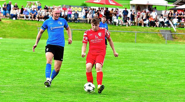 Bild 2: FC Schlüchttal gewinnt eigenes Turnier – wir haben Bilder!