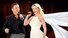 Unser Schlager-Wochenrückblick dreht sich um die Trauer von Stefan Mross, Heidi Klums Schlagerpläne, Kritik an Andrea Kiewel, ...