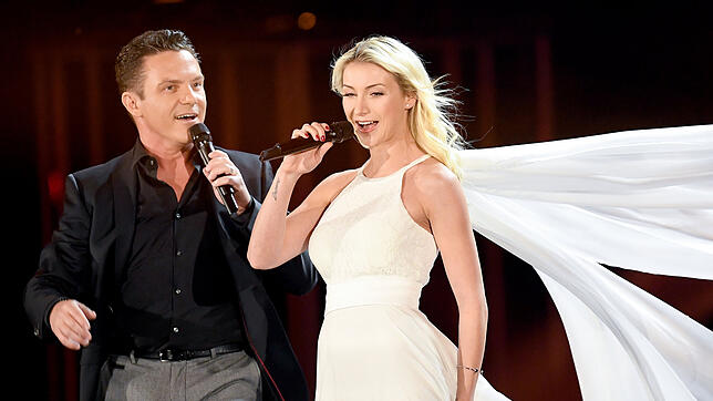 Unser Schlager-Wochenrückblick dreht sich um die Trauer von Stefan Mross, Heidi Klums Schlagerpläne, Kritik an Andrea Kiewel, ...