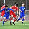 Dion Elshani (rechts) vom Landesligisten FC 08 Tiengen hat es in unsere Top-Auswahl geschafft.