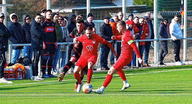 Bild 11: FC Tiengen 08 dreht die Partie zum 2:1-Sieg gegen den FC RW Weilheim &ndash; und wir haben Bilder!