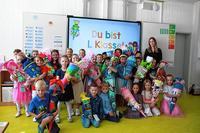 Die Klasse 1b der Grundschule Brigachtal mit Klassenlehrerin Sophia Bucher