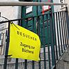 Wieder geöffnet haben die städtischen Bibliotheken, hier der Eingang zur Bücherei im Waldshuter Kornhaus, das gegenwärtig saniert wird.