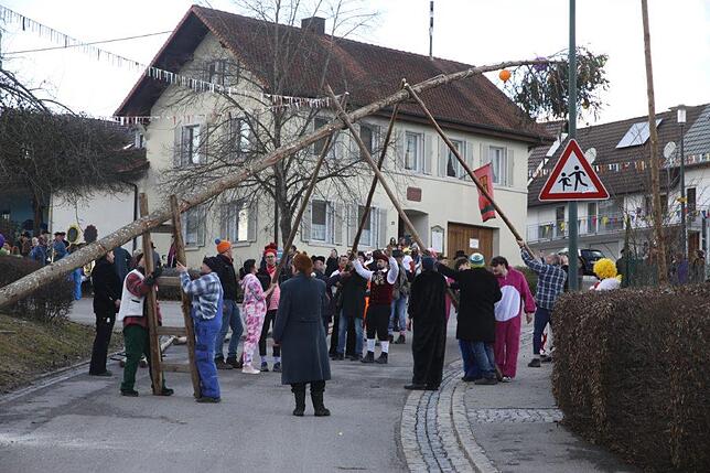 Bild 46: Schmotziger Donnerstag in Mühlingen: Unvergessliche Momente in einzigartigen Bildern!